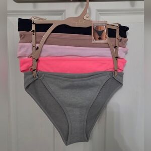 Icy Hot Lingerie Women's 5 PACK SEAMLESS BIKINI Size M